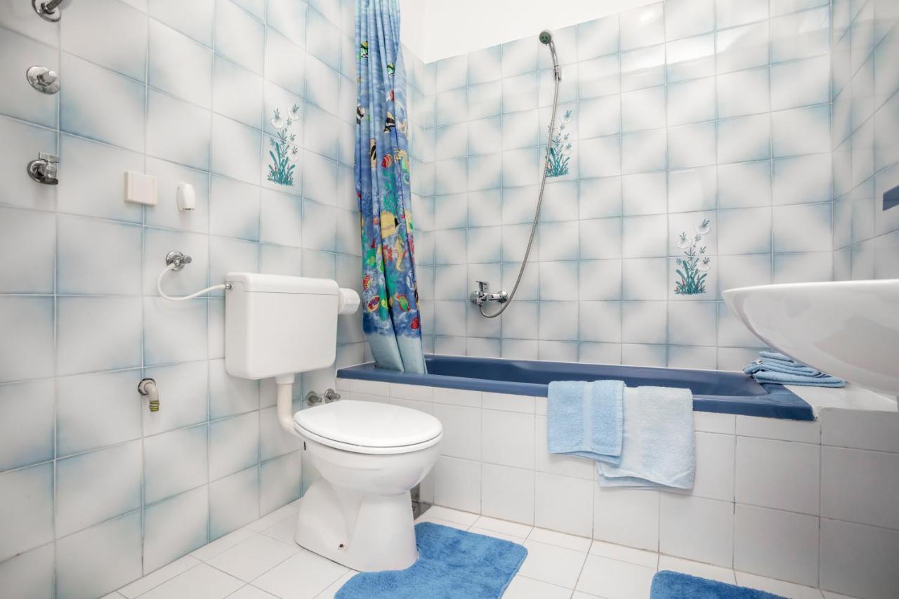 Apartments Belavic By El-Pi Tours Njivice Εξωτερικό φωτογραφία