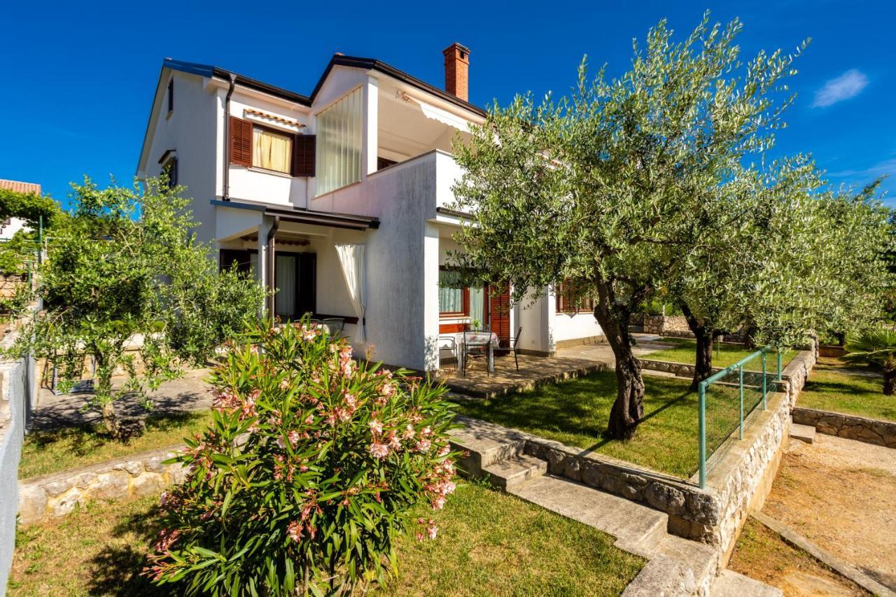 Apartments Belavic By El-Pi Tours Njivice Εξωτερικό φωτογραφία