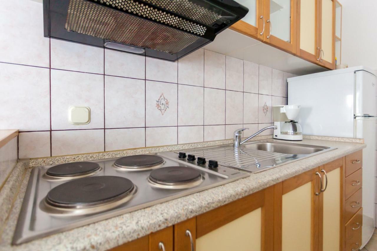 Apartments Belavic By El-Pi Tours Njivice Εξωτερικό φωτογραφία